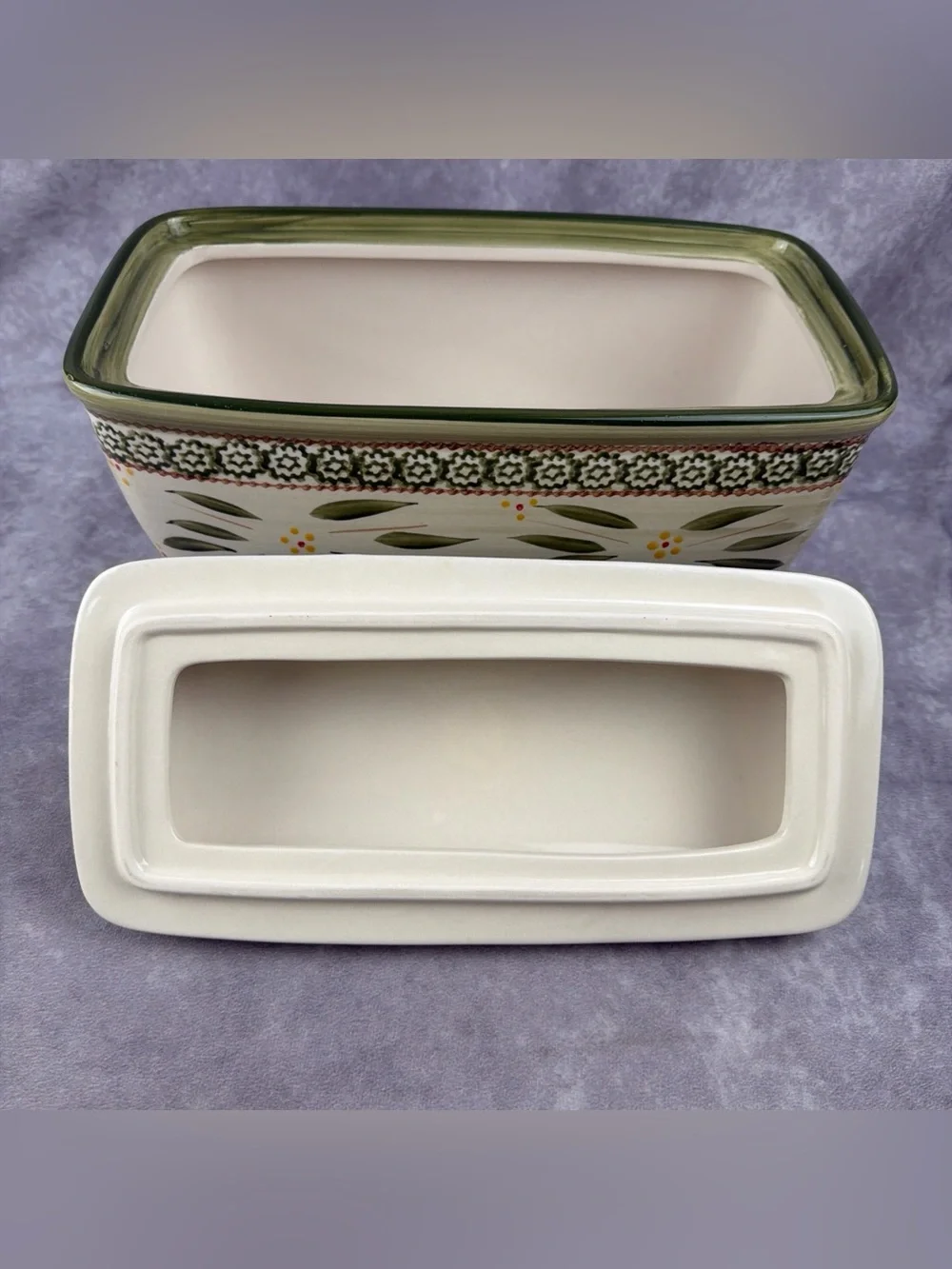 Temp-Tations Old World Green Ceramic Bread Box with Lid Ovenware by Tara